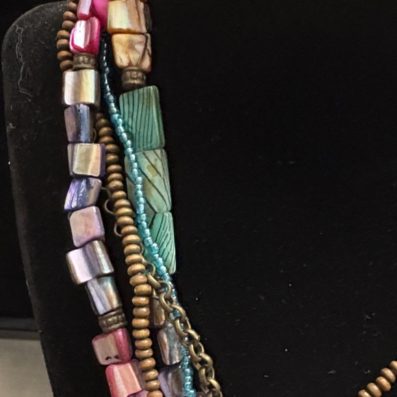 Multicolor Beaded Necklace - Picture 3 of 8